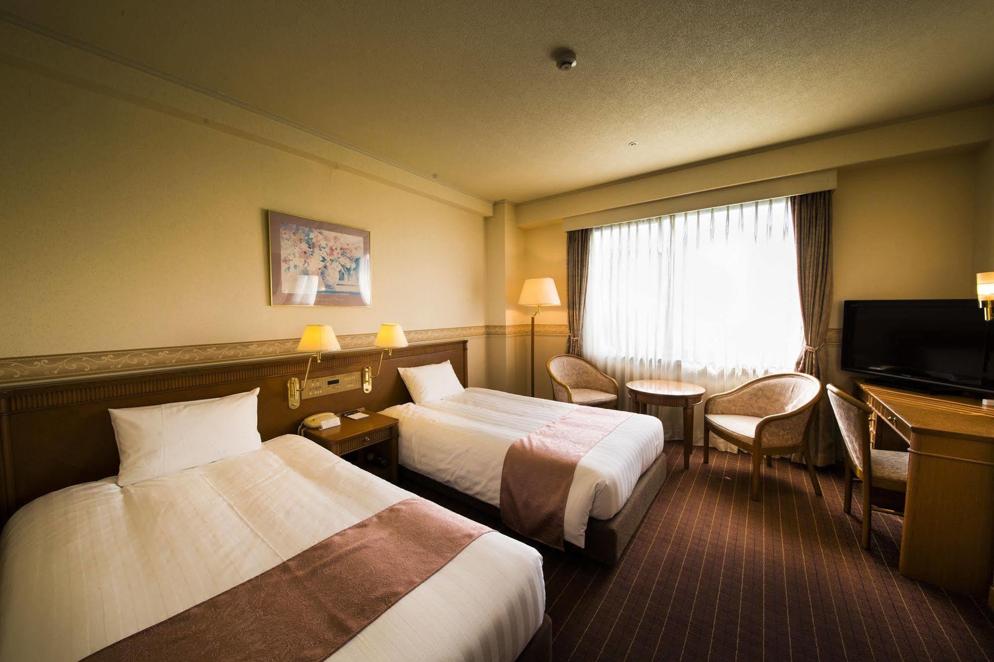 Rokkosan Hotel Кобе Экстерьер фото